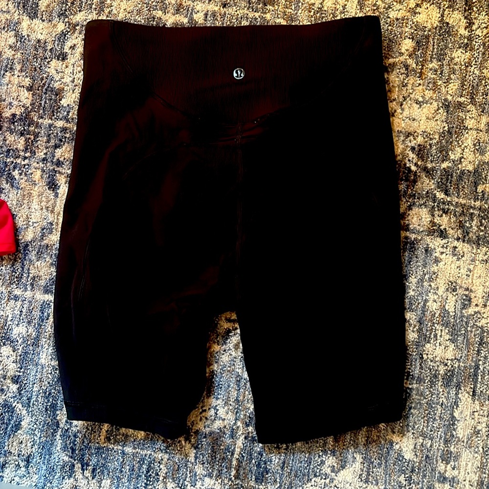 LULULEMON BIKER SHORT